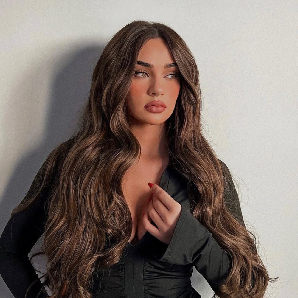 New in original packaging, 100% natural human hair. tried on once did not match.